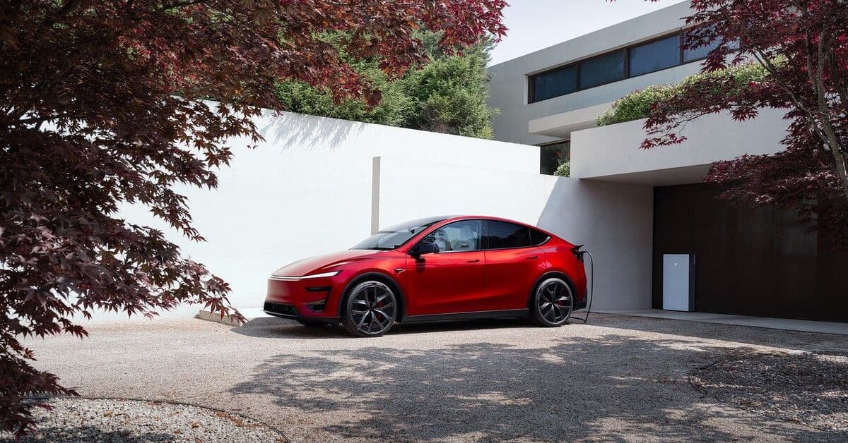 Tesla Model 3, Y Gain V2H With New PCS2 Lite Inverter