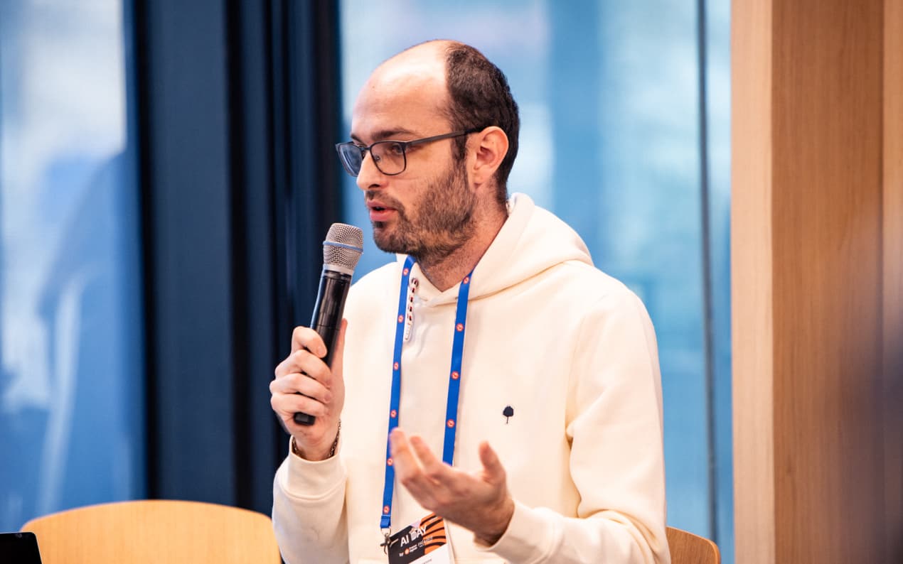 La start-up nantaise Crisp lance un nouvel agent IA dédié à la relation client