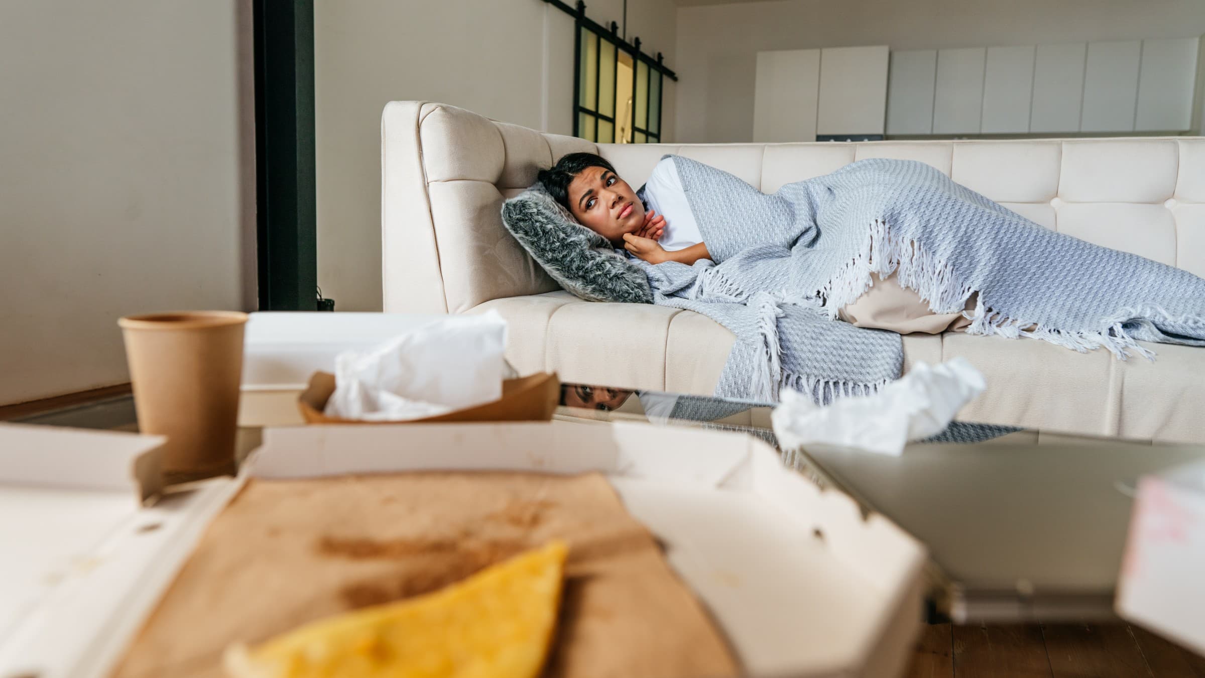 7 Reasons Why You Feel Tired After Eating