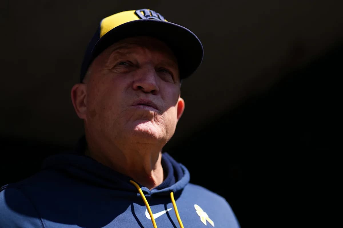 Brewers demote struggling player after sweeping Cubs - Yahoo Sports