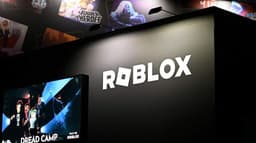 Jeffries Defends Plaskett Amid Censure Debate