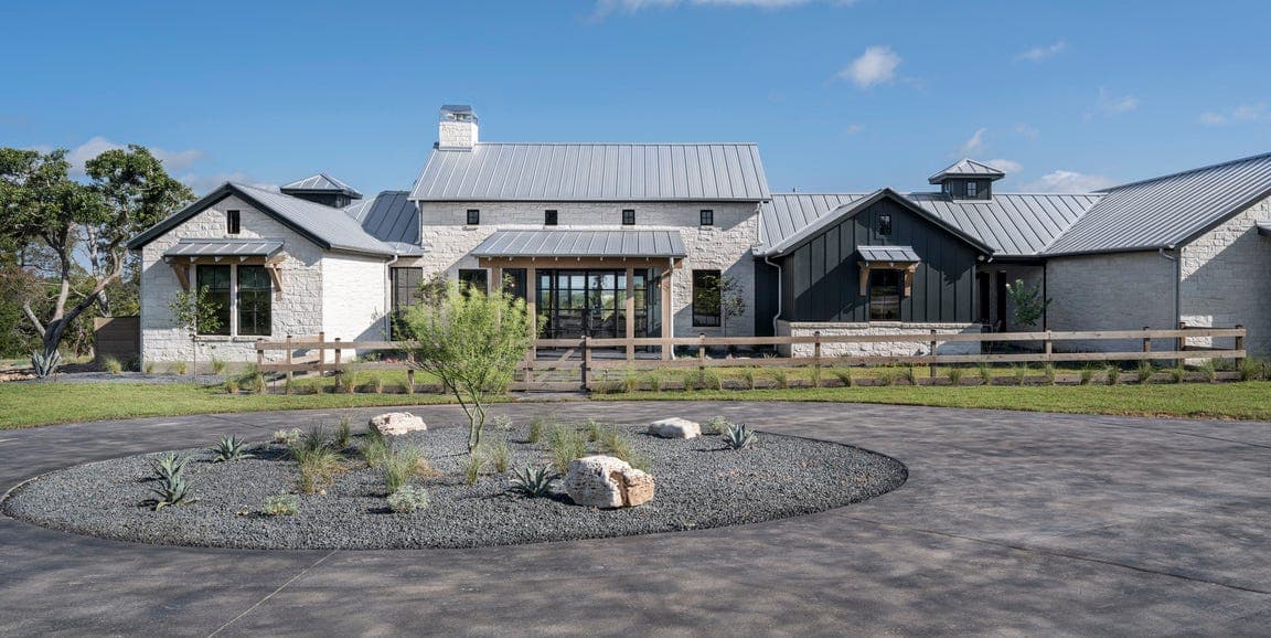 20 Low-Maintenance Front Yard Ideas That Don't Require ...