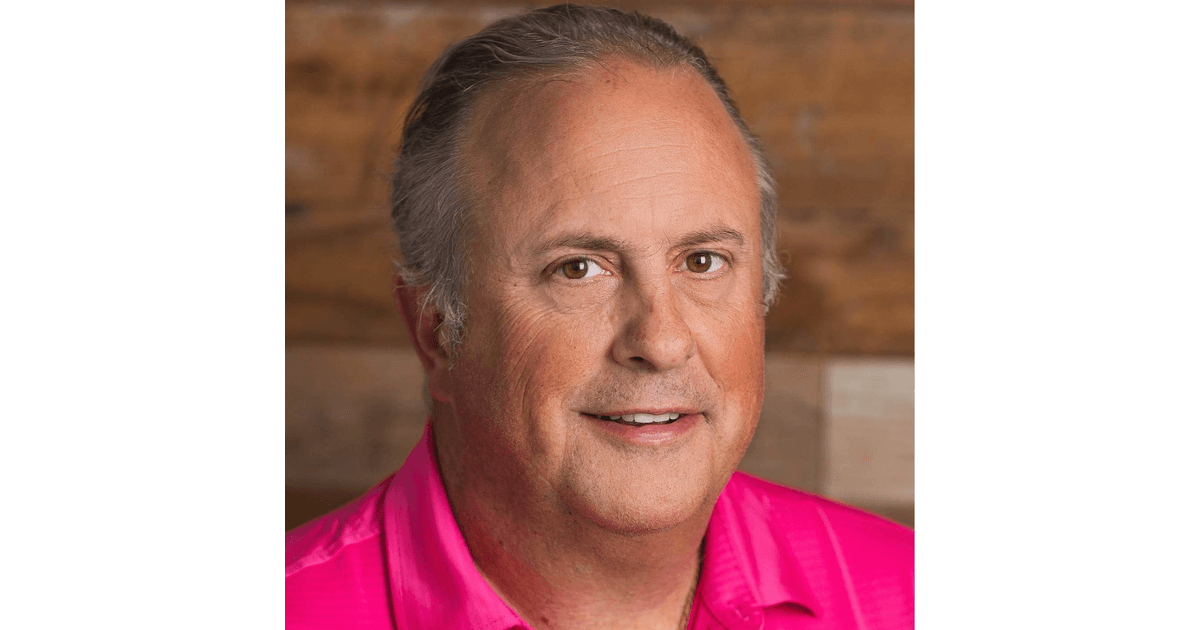 Wednesday: Tiger at the Beach - The Andy Everett Show