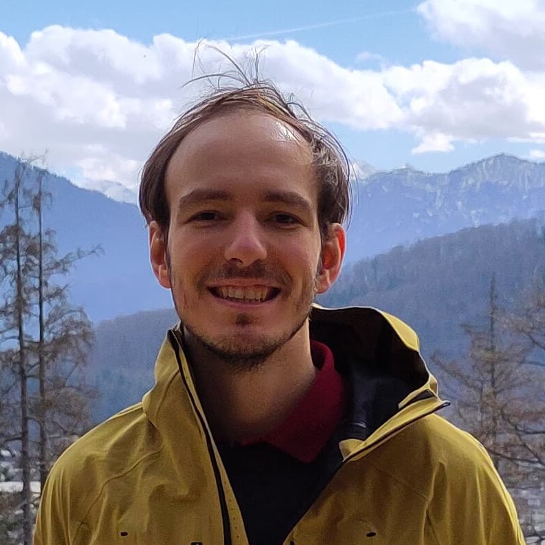 Revisiting Row Polymorphism for Set-Theoretic Types
